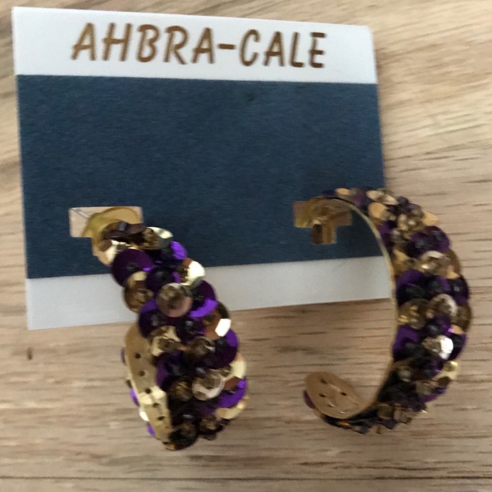 Women’s hoop earrings